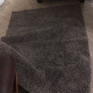 Brown Rug Approximately 5ftx7ft